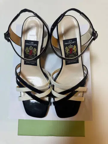 MIHAMA 블랙 아이보리 샌들