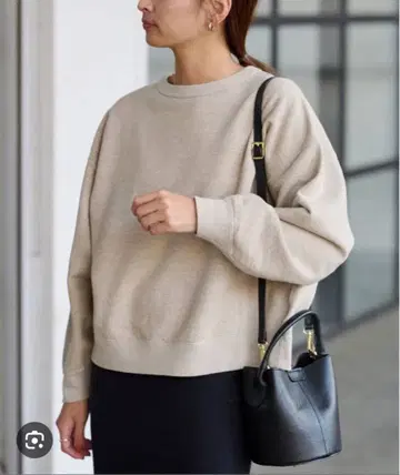 프레임워크 후드 텍스타일 맨투맨