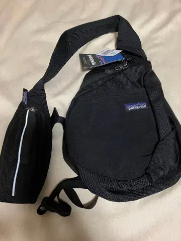 새상품 patagonia 구형 아톰 블랙 S7 바디백 원숄더