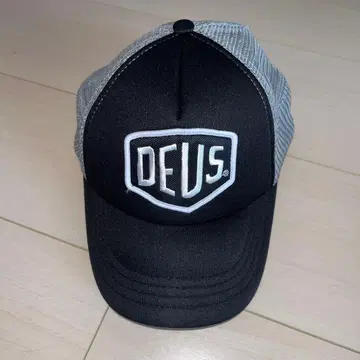 DEUS EX MACHINA 데우스 엑스 마키나 캡 블랙