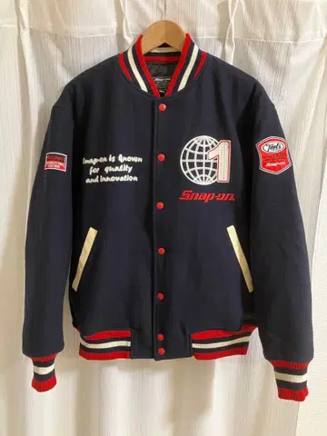 스냅온 스타디움 점퍼