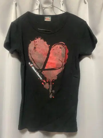 Acid Black Cherry T셔츠