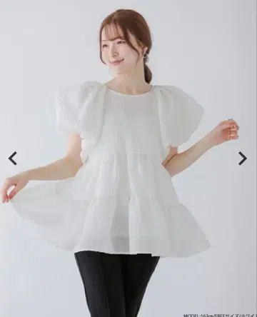 saaya 콜라보! 자카드 티어드 상의