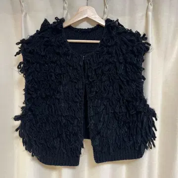 Ungrid 루프얀 니트 베스트