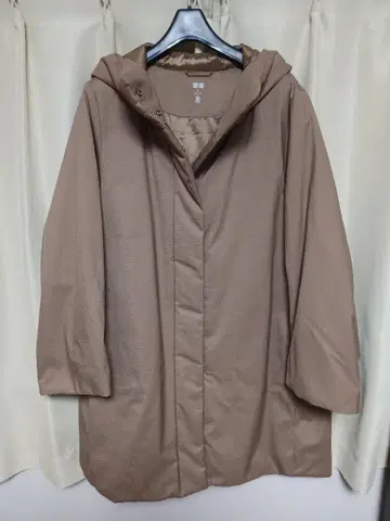 카멜 후드 부착 다운 자켓