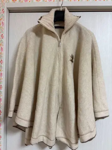 라이카 papotage 니트 판초 케이프 코트