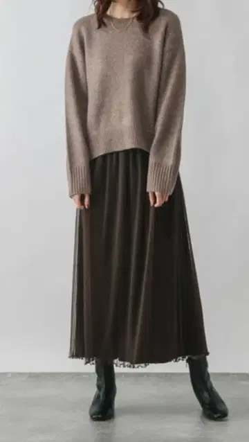 글로벌 워크 후와후와 Hugme 플리츠 스커트 SET