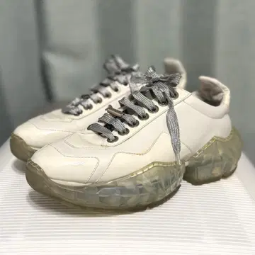 지미추 다이아몬드 스니커즈 클리어 솔 24cm 가죽