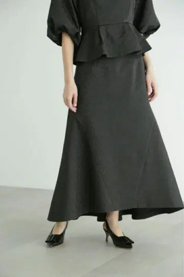 질 스튜어트 퍼프 자카드 스커트 블랙 플레어 롱 2