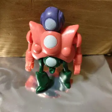 피라후머신 드래곤볼 피규어 월드 컬렉션 받침대가 없습니다