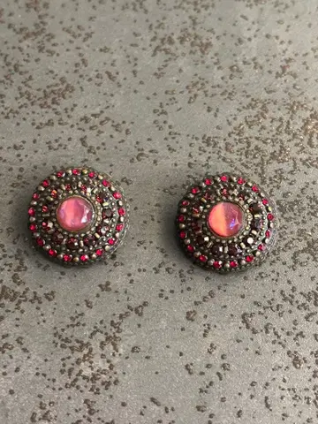 핑크 스톤 장식 귀찌