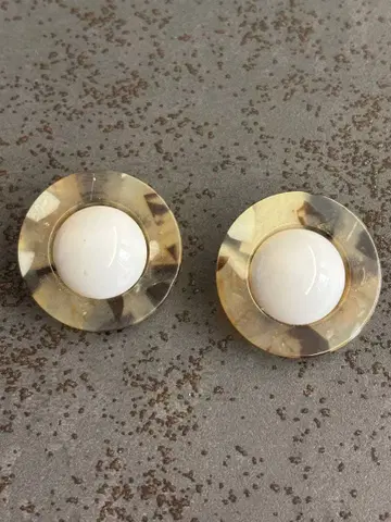 화이트 투톤 원형 귀찌