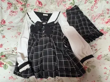 LIZLISA 리즈리사 세일러 카라 셋업 블랙 체크