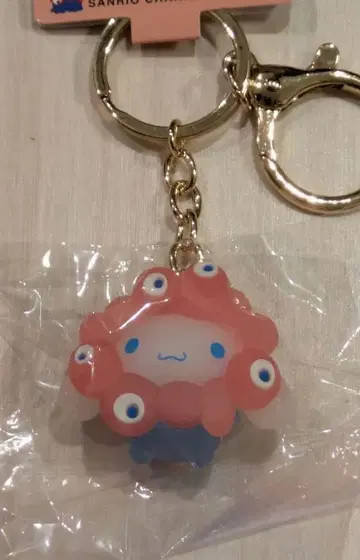 오사카 간사이 엑스포 입체 마스코트 클리어 컬러 키링 [ 시나몬 롤 ]