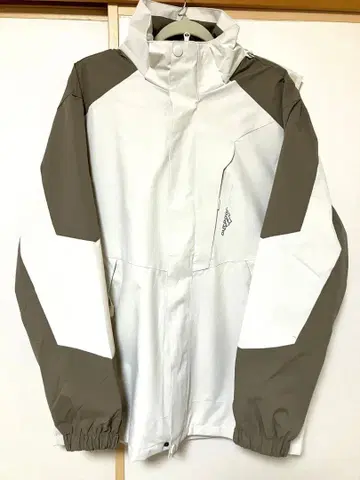 후드 부착 마운틴 파카 화이트/브라운 사이즈 5XL