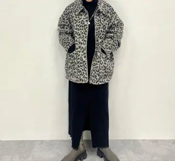 JEANASIS 샤기 ZIP 레오파드 미들 코트