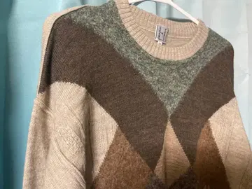 다이아몬드 패턴 오버 사이즈 스웨터