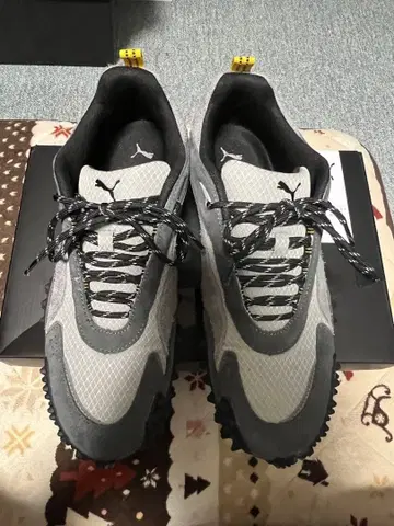 푸마 모스트로 XC 그레이 x 블랙 28.5cm