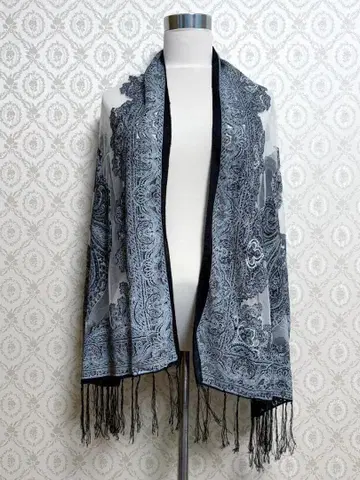 페이즐리 무늬 스톨 숄 프린지 그레이 계열 x 화이트 베트남 구매