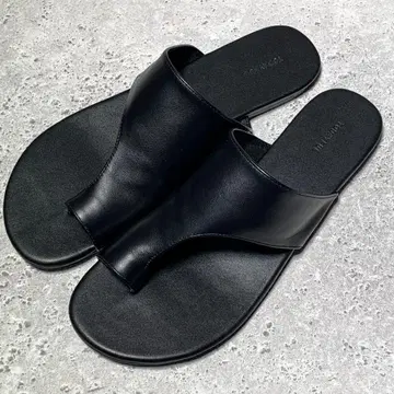 새상품급 TODAYFUL 투데이풀 통가죽 샌들 블랙 24cm