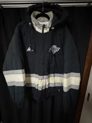 Los Angeles Kings 나일론 자켓