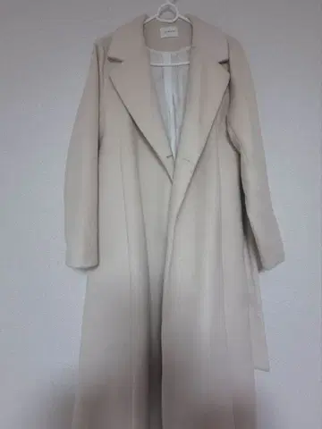 안미르 베이지 롱 코트