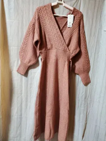 프리즈마트 니트 원피스