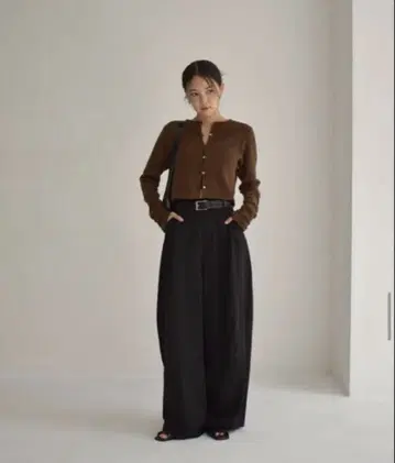 cizat (시잣) 숏 가디건