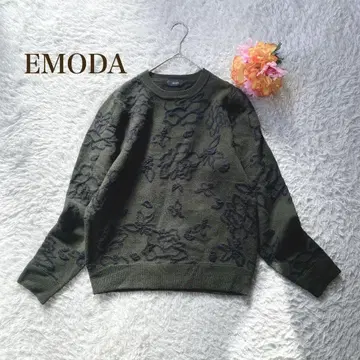 EMODA 에모다 [ Free ] 꽃무늬 입체 자수 니트 캐주얼