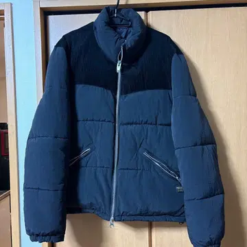 ZARA 블랙 다운 자켓 M