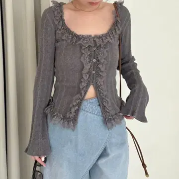 SNIDEL Sustainable 프릴 니트 풀오버