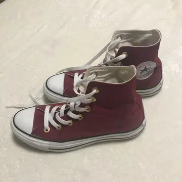 컨버스 스니커즈 24cm