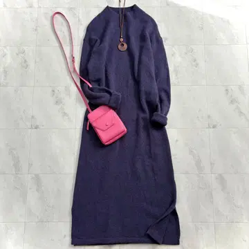 새상품급 어반 리서치 도어스 울 니트 롱 원피스 퍼플