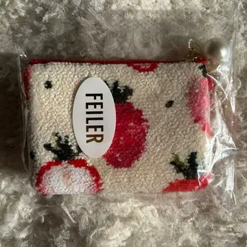 [ 새상품 미개봉 ] FEILER 스트로베리 도트 키&카드 파우치