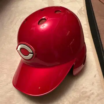 히로시마 도요카프 빨간색 배팅 헬멧 NPB 로고 포함