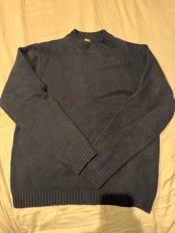 수플레 얀 크루넥 스웨터 2색 세트