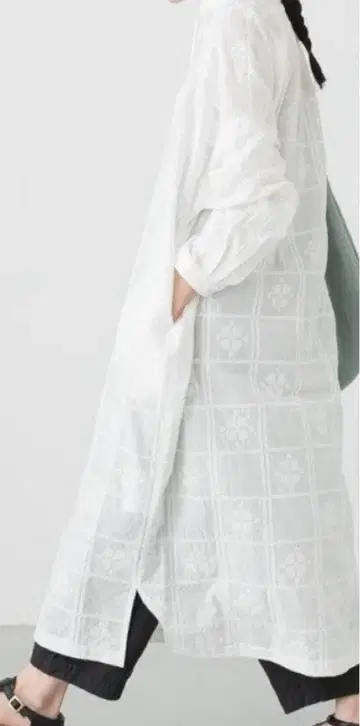 카구레 크로스 스티치 화이트 자수 롱 셔츠 원피스