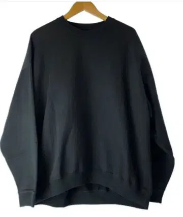 새상품급 마카웨어 MARKAWARE 블랙 맨투맨 사이즈 1