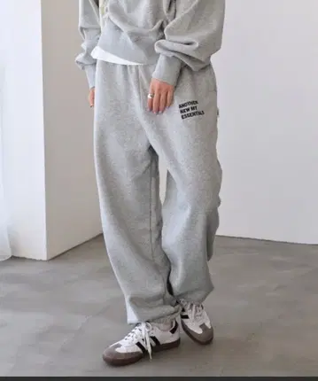 그레이 스웨트 팬츠 S 사이즈