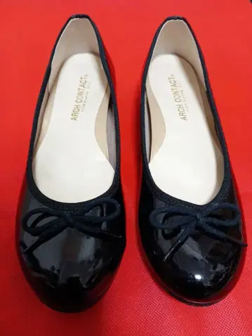 ARCH CONTACT 블랙 발레 슈즈