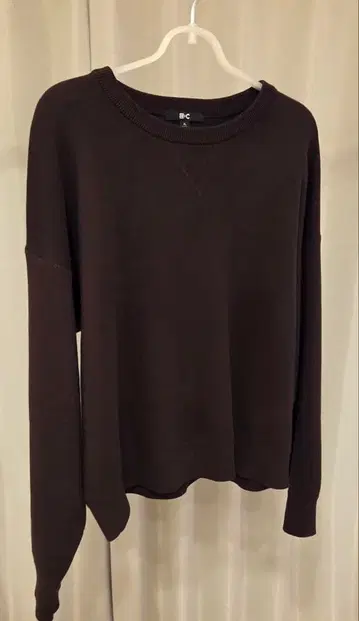 유니클로 스무스 코튼 크루넥 스웨터 다크 브라운 XL