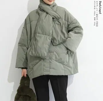 오버 사이즈 다운 자켓 M 사이즈