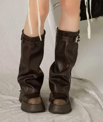 Forever21 롱 커버 부츠