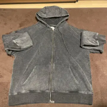 DIMITRI BLACK 피그먼트 후드 집업_차콜 그레이