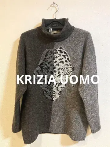 KRIZIAUOMO 이탈리아제 애니멀 무늬 니트