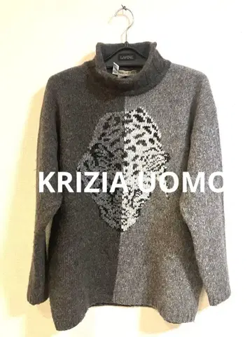KRIZIAUOMO 이탈리아제 애니멀 무늬 니트