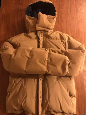 크레센트 다운 웍스 베이지 M