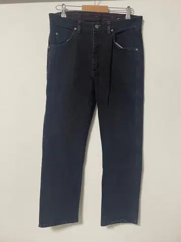 Wrangler 블랙 데님 REGULAR FIT W34 x L30