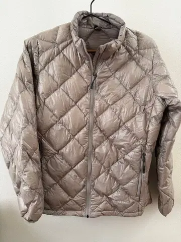 mont-bell 베이지 다운 자켓 L 사이즈