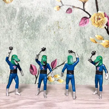 [용만] 4체 세트 특촬물 영웅 컬렉션 스트롱 자보거